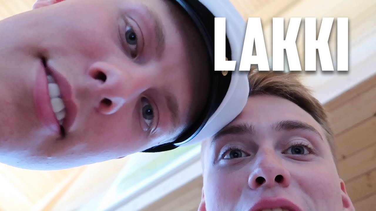 ROOPESTA TULI YLIOPPILAS