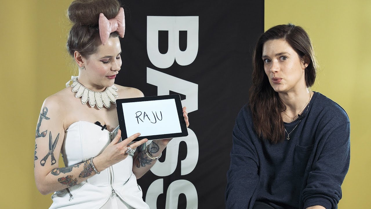 Piiskaa, terapiaa ja elmukelmua! – Krista Kosonen kertoo uutuuselokuvasta Koirat eivät käytä housuja