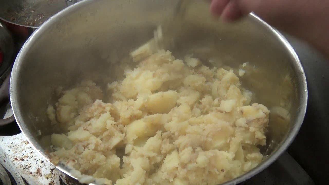 RUOKAVINKKI MAKKARA PERUNAT VIHERAHON TAPAAN