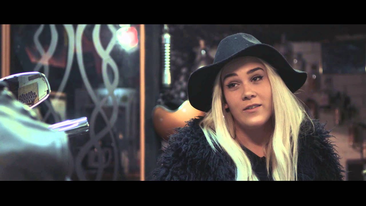 Basso esittää: Isäntänä Kari Aalto osa 8, vieraana Sini Sabotage