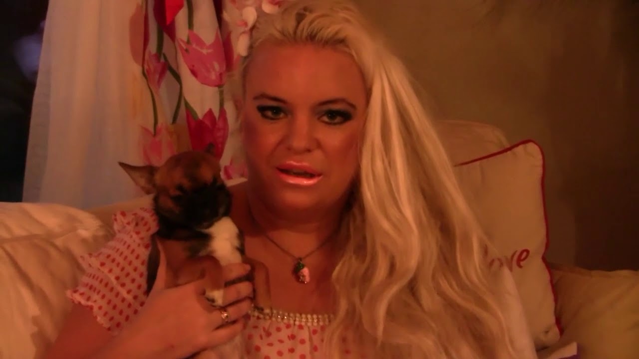 Arkistojen aarteita: SUORAA TUKSUA 17: Coco Chanel!