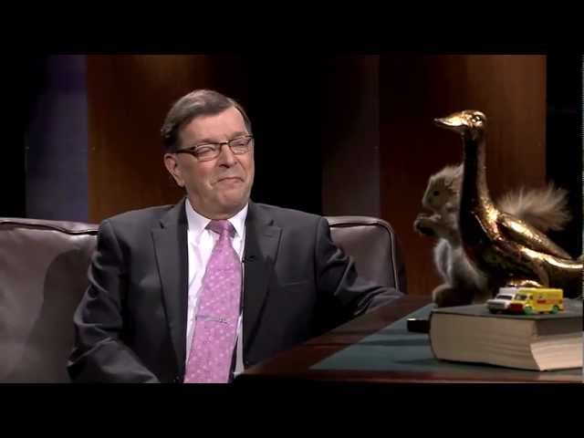Tuomas Enbuske Talk Show – Jakso 3 – Vieraana Paavo Väyrynen